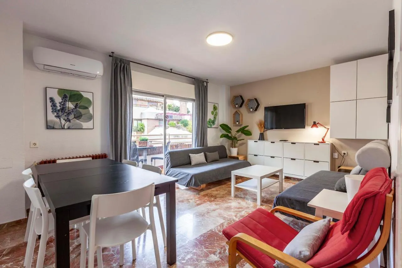 Gran Apartamento Familiar Neptuno Hotel Granada Apartment